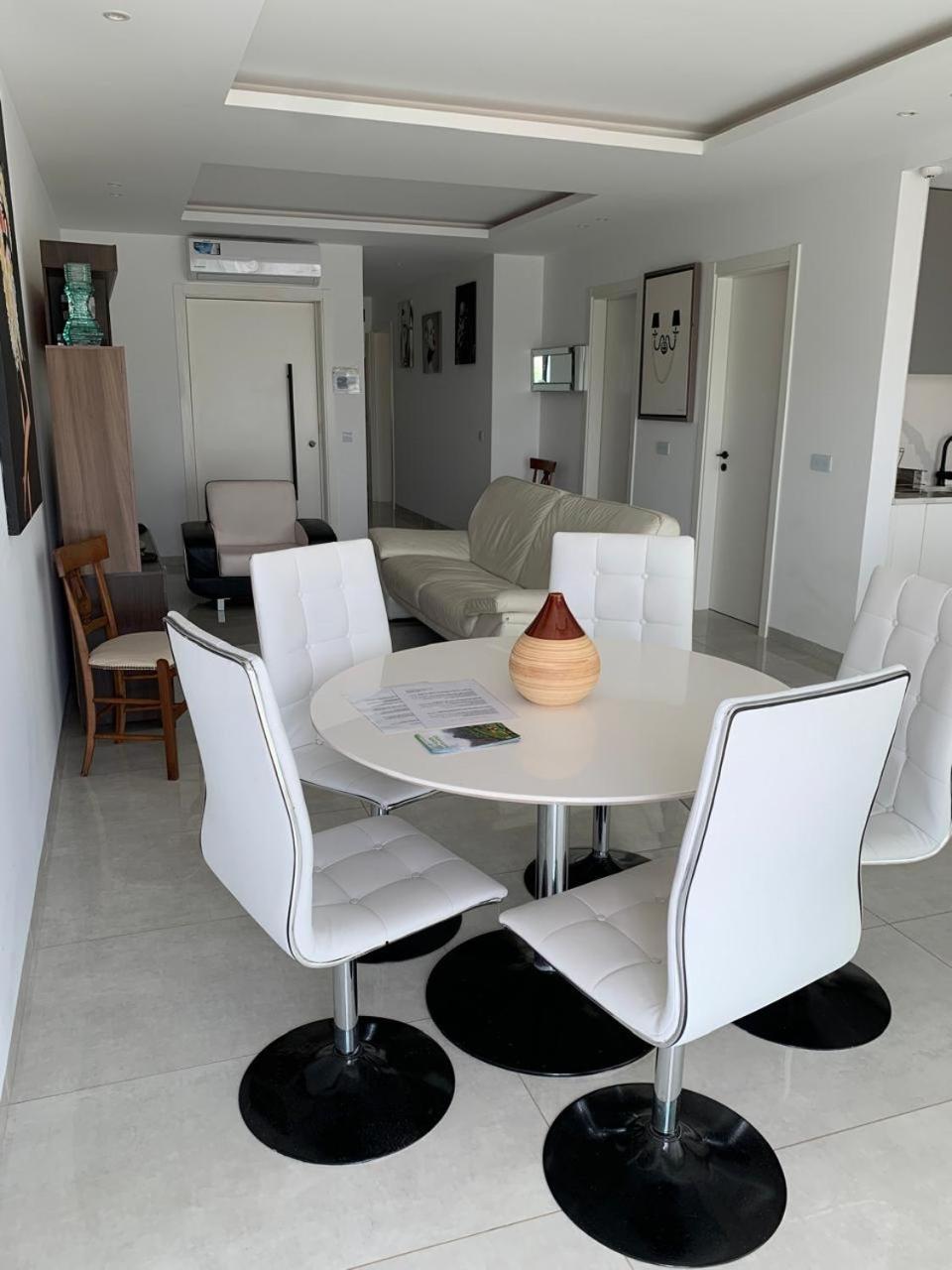 Apartamento Deluxe Santa Filomena Mindelo Esterno foto