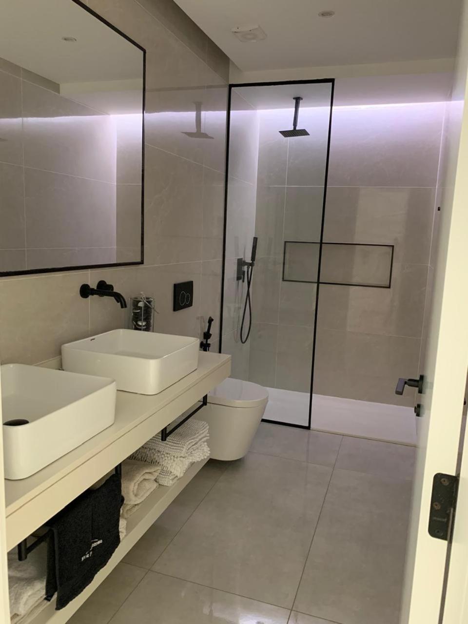 Apartamento Deluxe Santa Filomena Mindelo Esterno foto